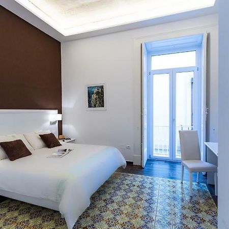 Suites Sorrento Elegance Exterior foto