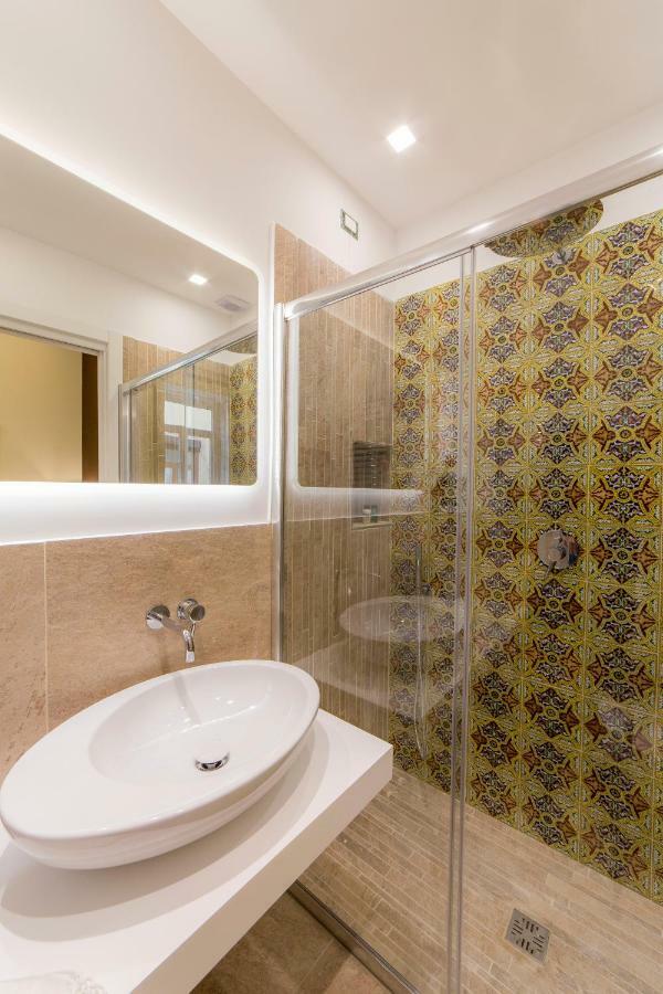 Suites Sorrento Elegance Exterior foto